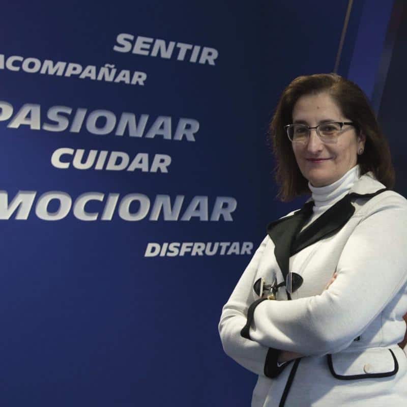 Mari Paz Robina nombrada colegiada de honor de ingenierosVA