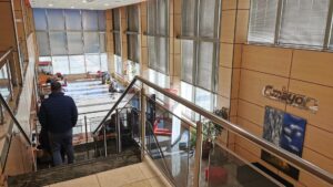 Carretillas Mayor recibe a los colegiados de ingenierosVA y les muestra su sistema de seguridad antiatropello