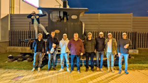 ingenierosVA reúne a medio centenar de colegiados en la visita técnica a los talleres de RENFE