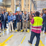 ingenierosVA reúne a medio centenar de colegiados en la visita técnica a los talleres de RENFE