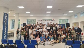 ingenierosVA entrega el primer premio del XI Concurso de Grúas de la UVa